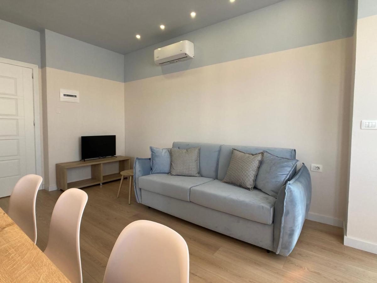 Colorful By The Sea - 1 Min From The Beach Durrës Exterior foto